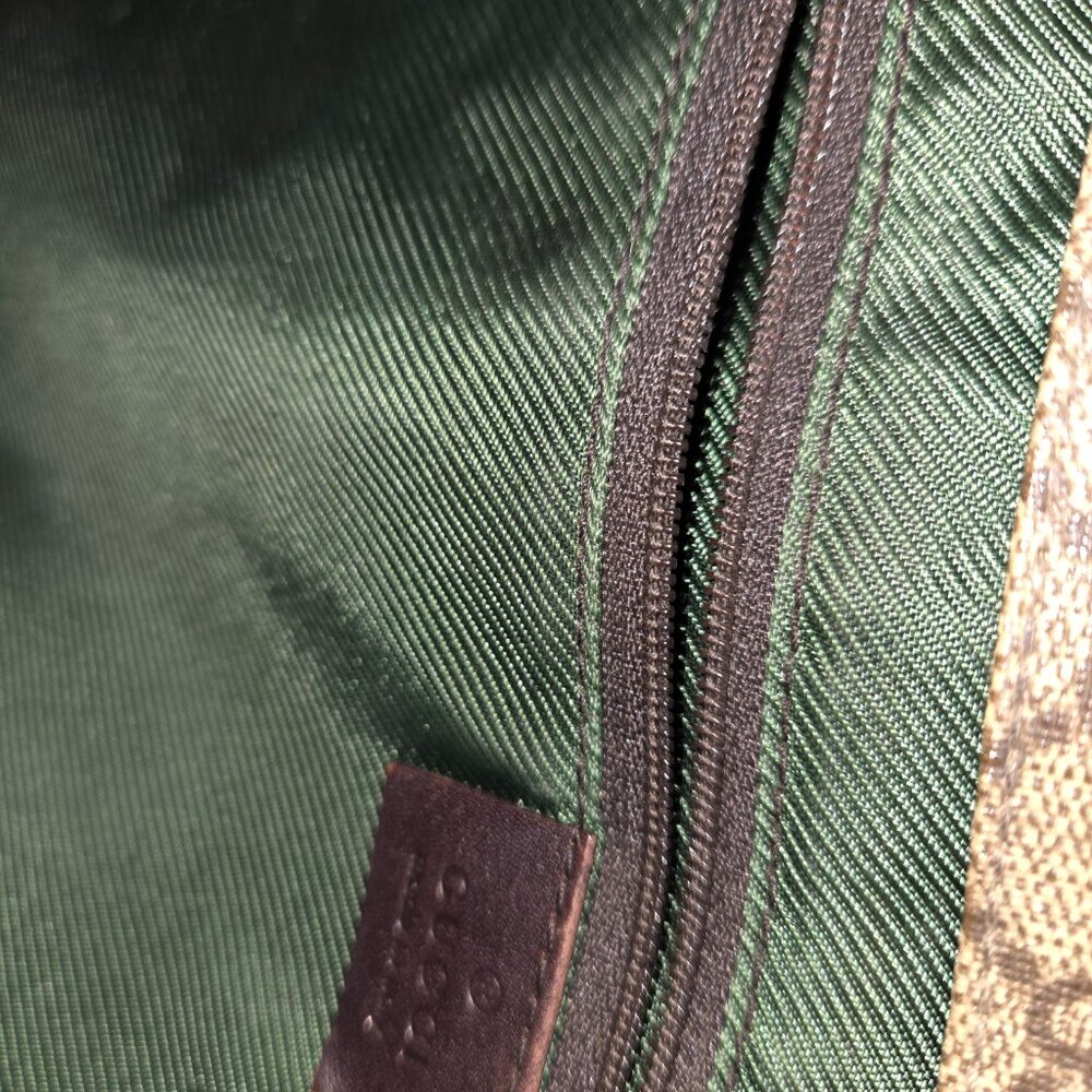 Gucci - Picture 4 of 9
